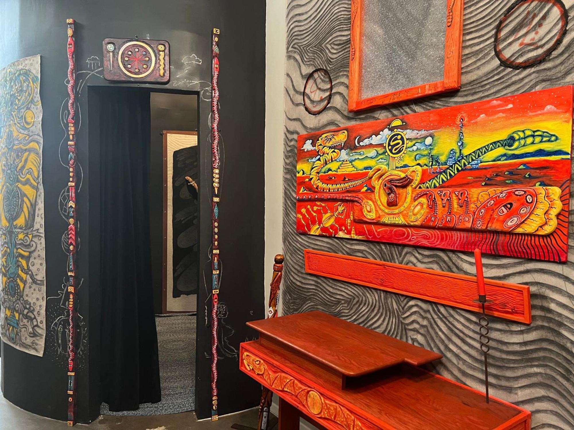 Space Castle: A 1950S Gas Station Transformed Into An Art Themed Wonderland Трут-ор-Консекуэнсес Экстерьер фото